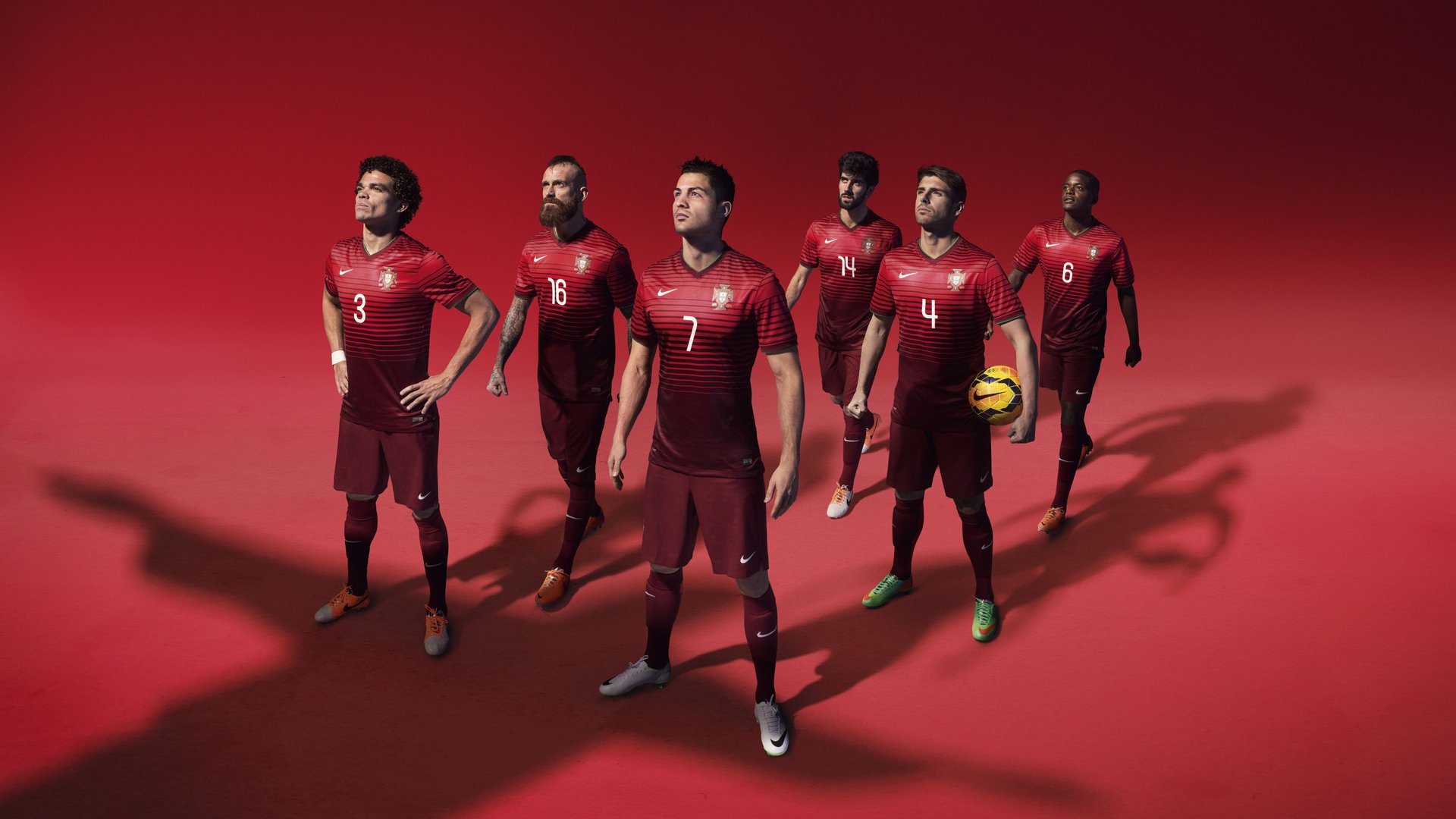 “球迷投票：年度最感动瞬间你支持谁？”，球迷感人故事